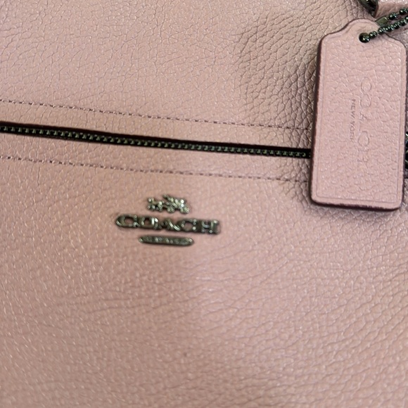 Coach Mauve Leather purse! Great color! - Picture 2 of 5